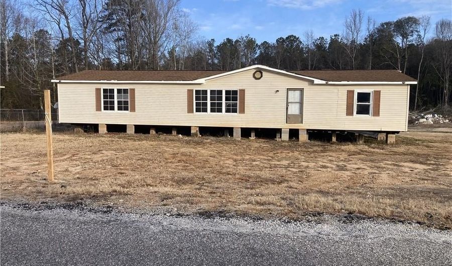 33 LEE ROAD 4, Auburn, AL 36832 - 3 Beds, 2 Bath