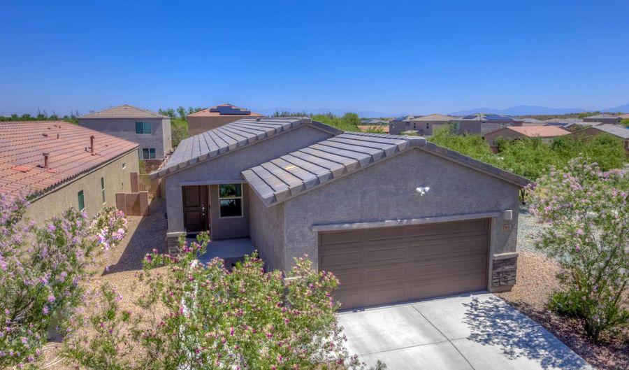 793 E Catwalk Pl, Sahuarita, AZ 85629 - 3 Beds, 2 Bath