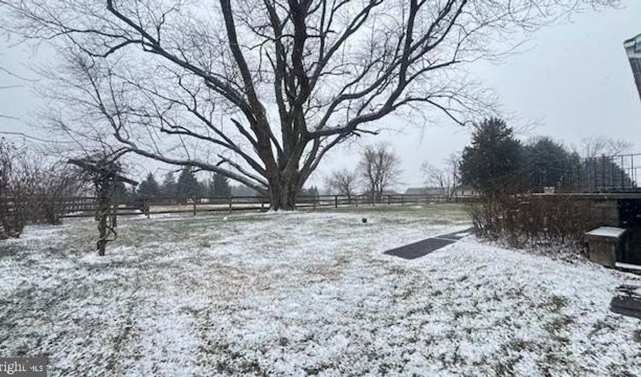 4825 OSBORN Rd, Boring, MD 21020 - 3 Beds, 1 Bath