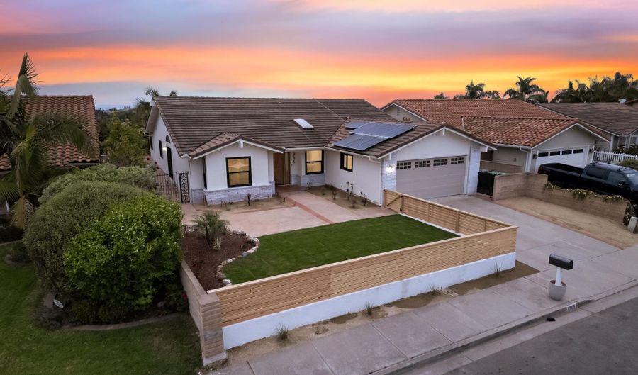 3985 Syme Dr, Carlsbad, CA 92008 - 4 Beds, 2 Bath