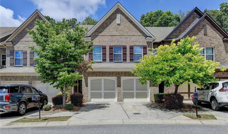 2152 Greencrest Cir, Alpharetta, GA 30004 - 3 Beds, 3 Bath