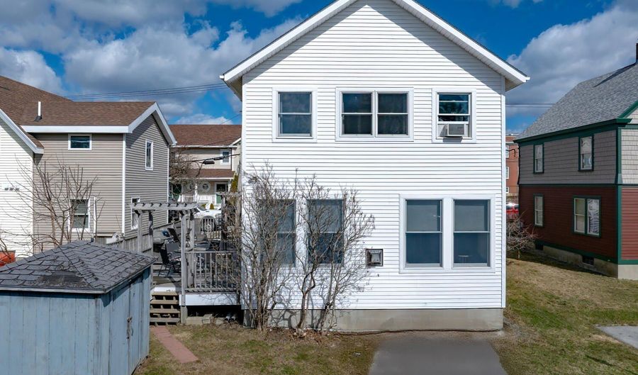 3 Wayman Ln, Bar Harbor, ME 04609 - 3 Beds, 2 Bath