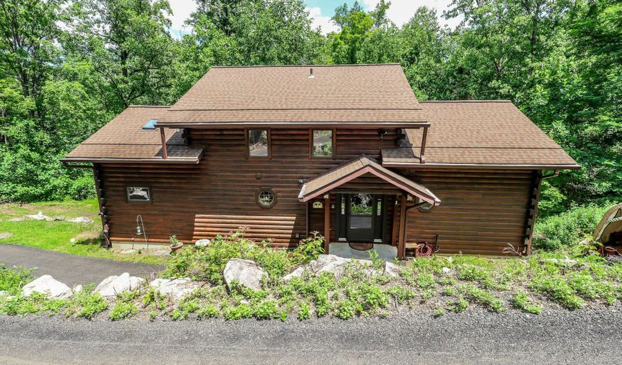 48 Pleasant Rise Ext, Brookfield, CT 06804 - 3 Beds, 3 Bath