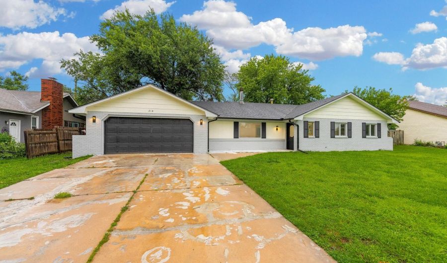 218 Aaron Dr, Andover, KS 67002 - 3 Beds, 2 Bath