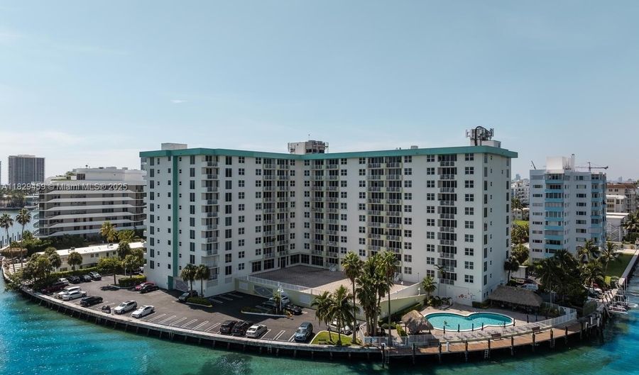 10350 W Bay Harbor Dr 5M, Bay Harbor Islands, FL 33154 - 1 Beds, 1 Bath