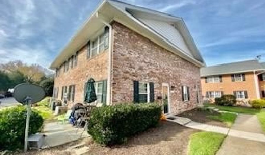 8766 WALUTES Cir D, Alexandria, VA 22309 - 2 Beds, 1 Bath