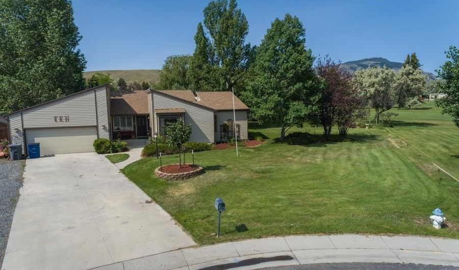 10 Cleek Clb, Cody, WY 82414 - 3 Beds, 3 Bath