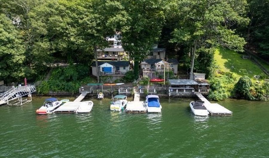 1 Marker Rd, Danbury, CT 06810 - 6 Beds, 6 Bath