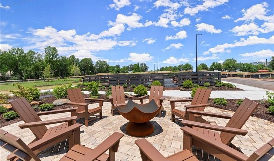 655 Soul Aly 137, Alpharetta, GA 30009 - 2 Beds, 4 Bath