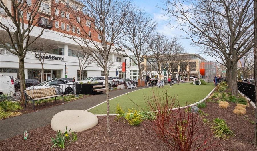 2504 WASHINGTON Blvd, Arlington, VA 22201 - 5 Beds, 5 Bath