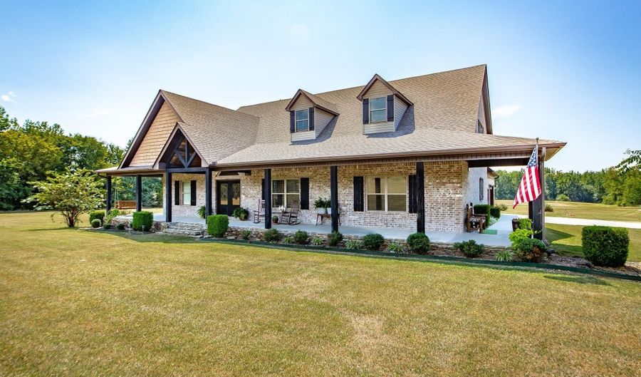 157 Sandy Frd, Beebe, AR 72012 - 4 Beds, 3 Bath