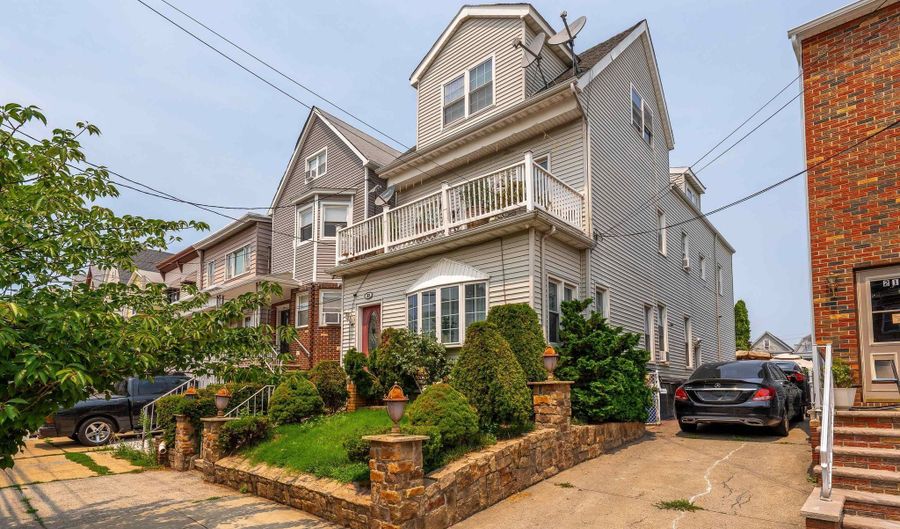 23 51ST St 1, Bayonne, NJ 07002 - 2 Beds, 1 Bath