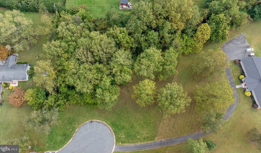 13519 DEVONFIELD Dr, Baldwin, MD 21013 - 4 Beds, 4 Bath