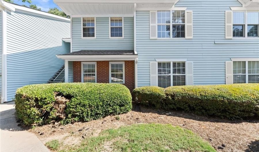 4053 Whitehall Way, Alpharetta, GA 30004 - 2 Beds, 2 Bath