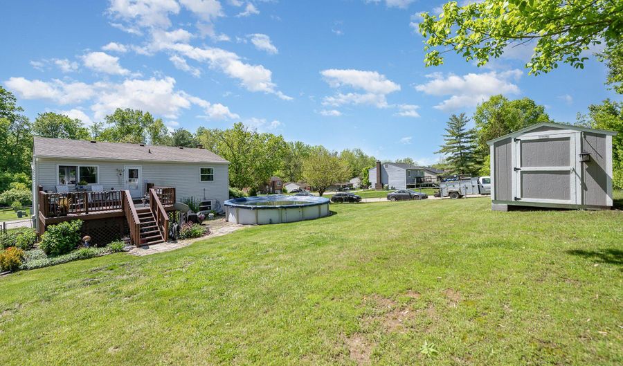 300 Brookwood Dr, Alexandria, KY 41001 - 3 Beds, 2 Bath