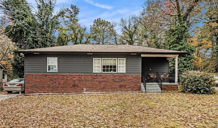 2708 Oldknow Dr NW, Atlanta, GA 30318 - 3 Beds, 3 Bath