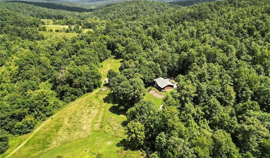 24760 Highway 21, Annapolis, MO 63620 - 4 Beds, 2 Bath