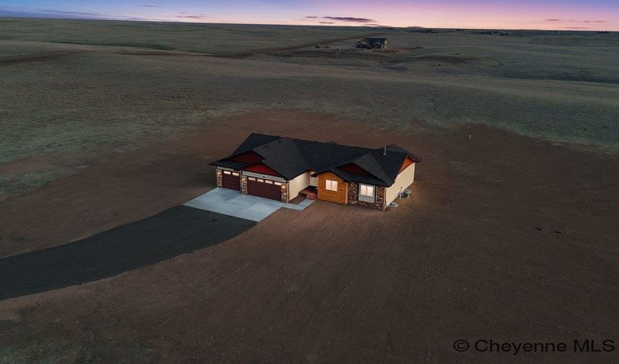 1862 GOLDEN LARK Trl, Cheyenne, WY 82009 - 3 Beds, 3 Bath