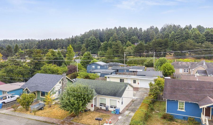 2470 Eye St, Arcata, CA 95521 - 4 Beds, 3 Bath