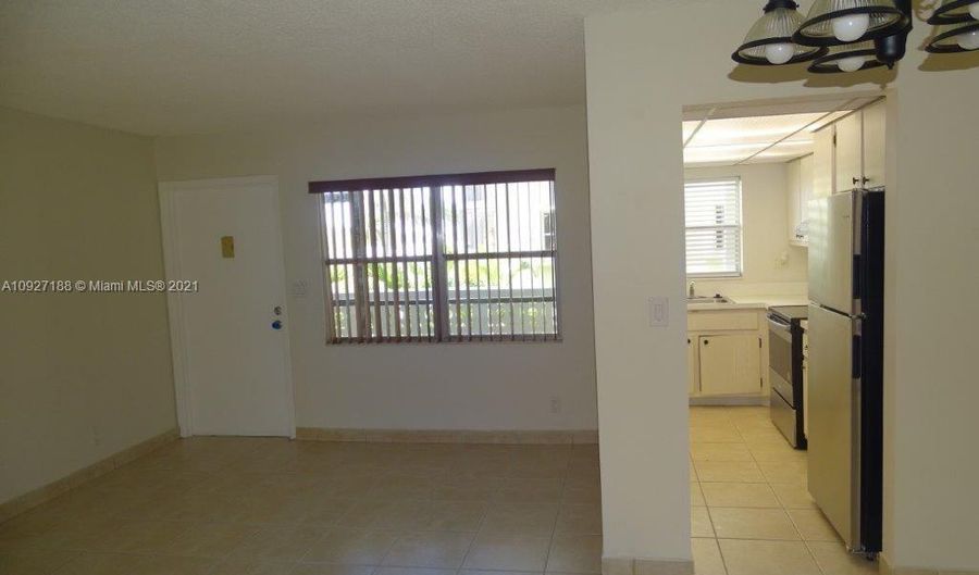 1425 Arthur St 311B, Hollywood, FL 33020 - 1 Beds, 2 Bath