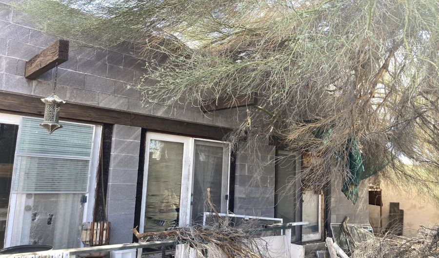 820 N SARTILLION Ave, Ajo, AZ 85321 - 1 Beds, 1 Bath