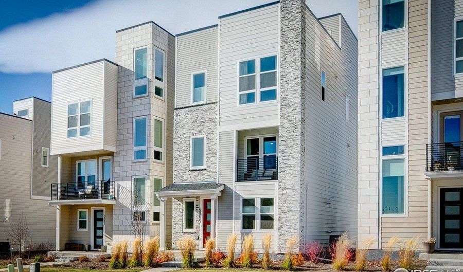 5383 Quail St, Arvada, CO 80002 - 2 Beds, 3 Bath