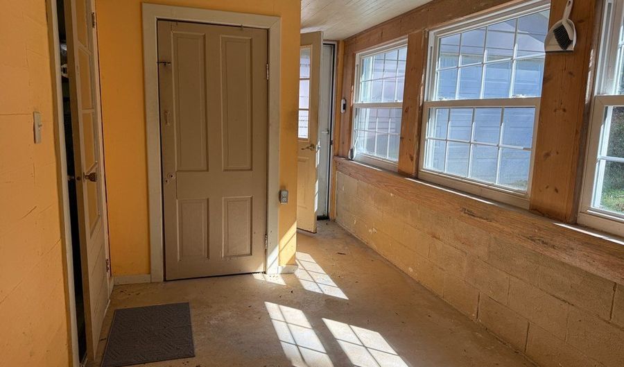 1076 Big Run Rd, Alma, WV 26320 - 2 Beds, 1 Bath