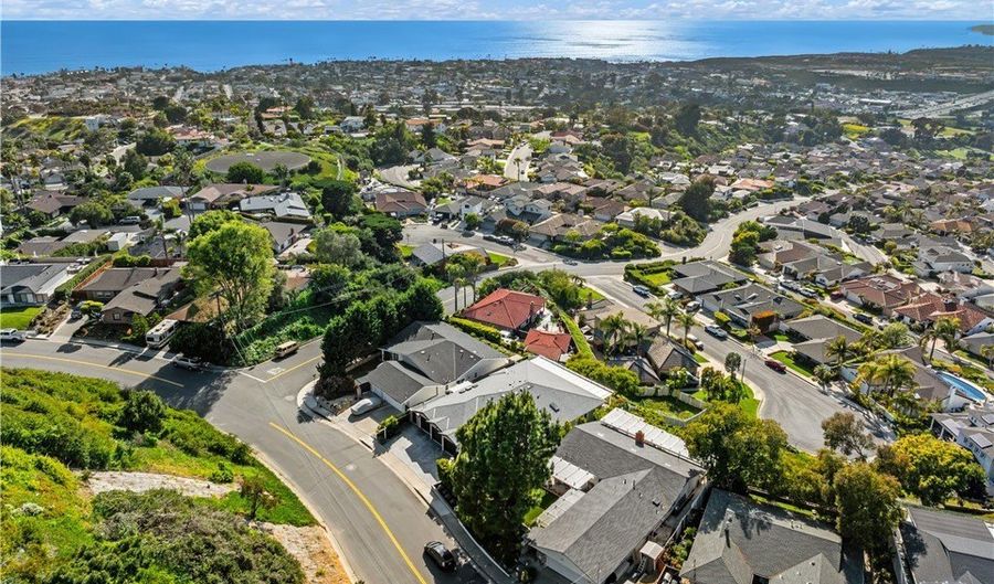 703 Avenida Presidio, San Clemente, CA 92672 - 3 Beds, 4 Bath