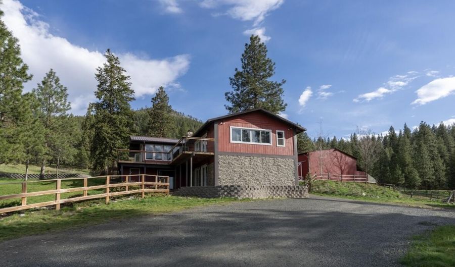 49988 Pine Haven Rd, Canyon City, OR 97820 - 5 Beds, 3 Bath