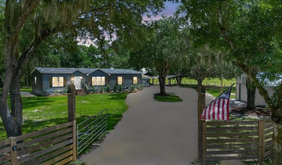 7622 SE STEWART Ter, Arcadia, FL 34266 - 3 Beds, 2 Bath
