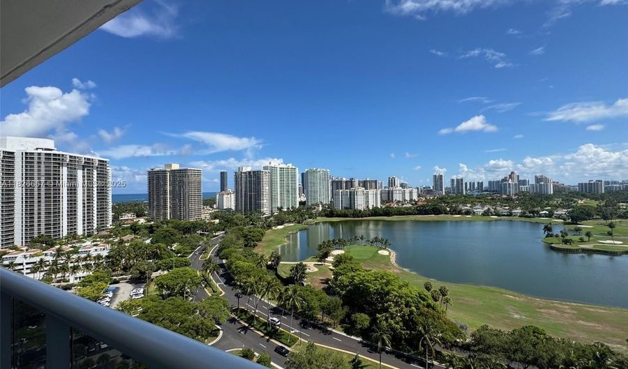 3675 N Country Club Dr 1906, Aventura, FL 33180 - 2 Beds, 2 Bath