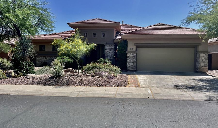 1653 W AINSWORTH Dr, Anthem, AZ 85086 - 3 Beds, 3 Bath