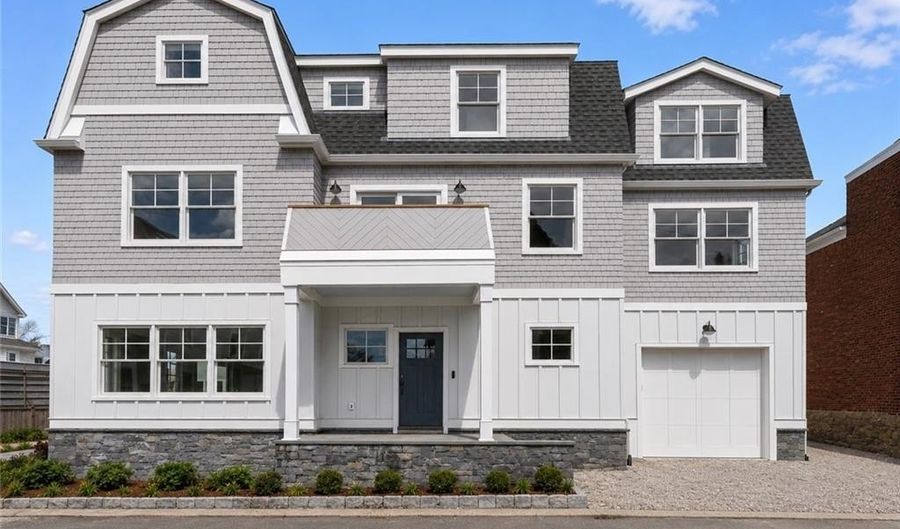6 Sharon Ct, Newport, RI 02840 - 4 Beds, 5 Bath