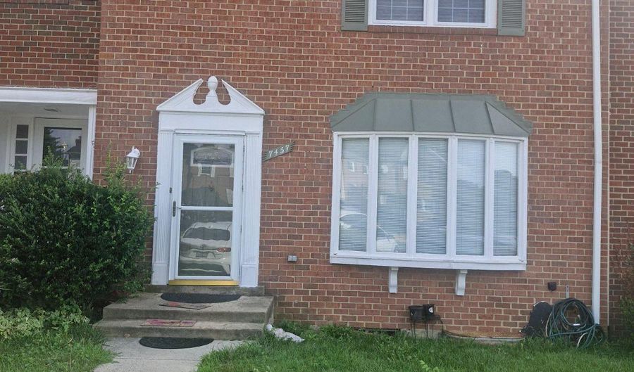 7437 JAYHAWK St, Annandale, VA 22003 - 4 Beds, 4 Bath