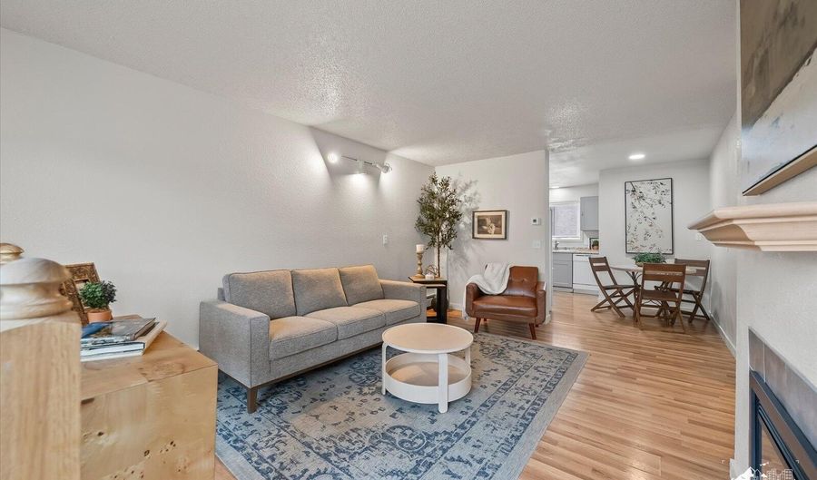 943 E 12th Ave #6, Anchorage, AK 99501 - 3 Beds, 3 Bath