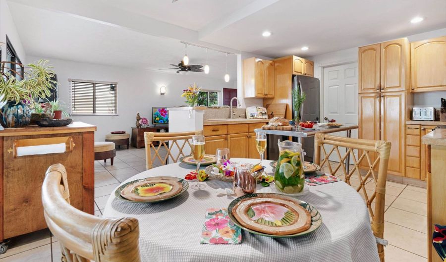 90 Auhana Rd 201, Kihei, HI 96753 - 3 Beds, 3 Bath