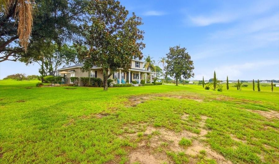 915 N CROOKED LAKE Dr, Babson Park, FL 33827 - 6 Beds, 3 Bath
