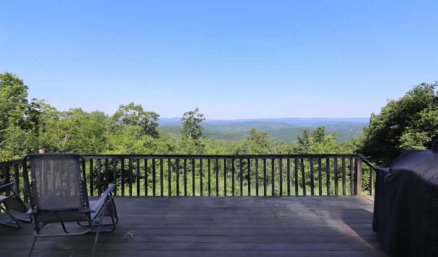 441 Tower Rd, Barnet, VT 05821 - 3 Beds, 2 Bath