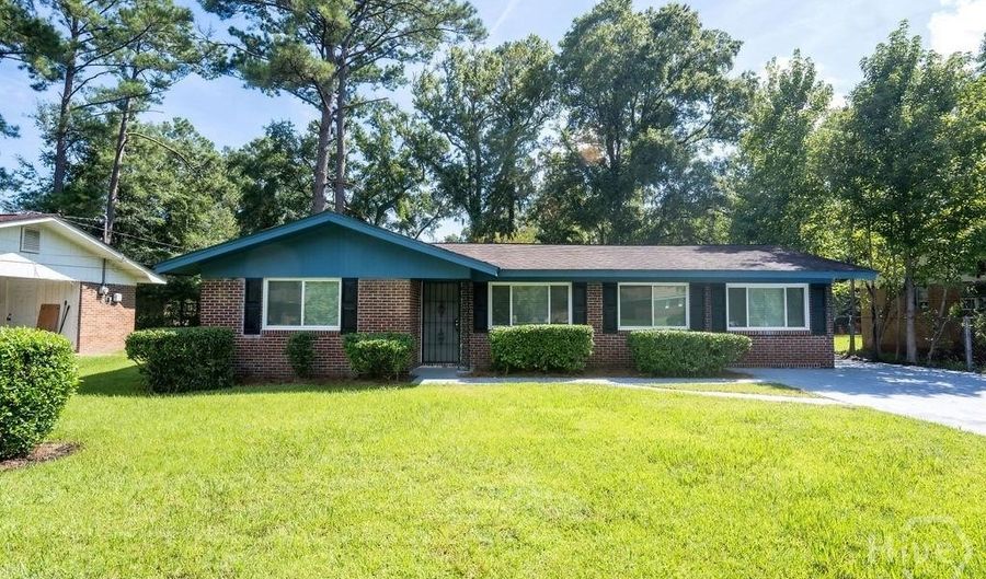 1913 Champion St, Savannah, GA 31405 - 3 Beds, 1 Bath