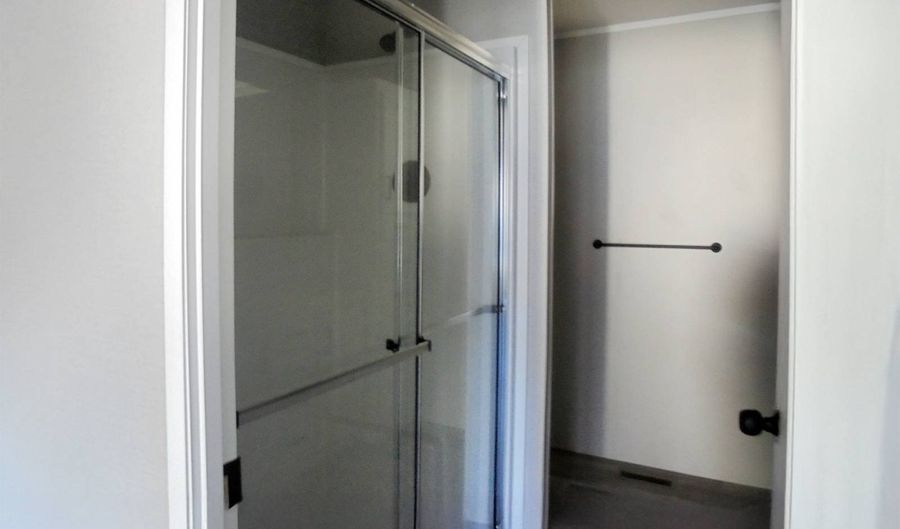 425 S Shoup St 136, Angola, IN 46703 - 3 Beds, 2 Bath