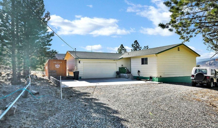 230 N 300 E, Bicknell, UT 84715 - 4 Beds, 2 Bath