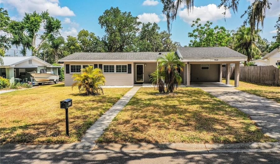 960 LILA St, Bartow, FL 33830 - 3 Beds, 2 Bath