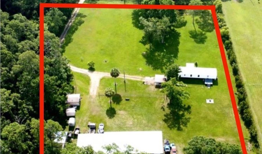 454 Bay City Rd, Apalachicola, FL 32320 - 2 Beds, 2 Bath