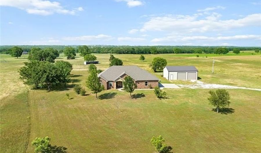 4180 Countyline, Ardmore, OK 73401 - 3 Beds, 2 Bath