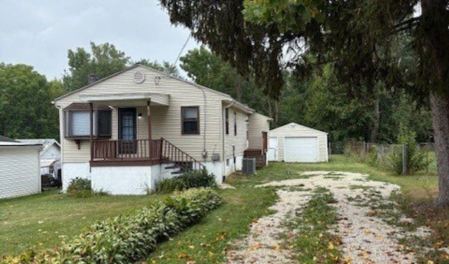 1896 Ronald Rd, Akron, OH 44312 - 2 Beds, 1 Bath