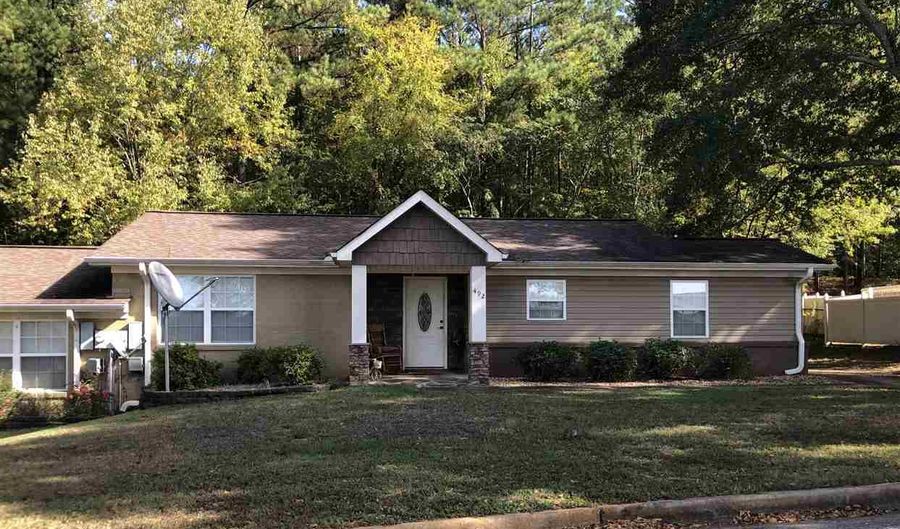 492 MORTON Rd, Anniston, AL 36205 - 2 Beds, 1 Bath