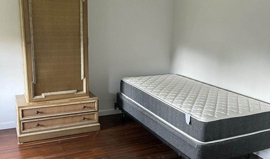 406 Lake Dr, Allenhurst, NJ 07711 - 3 Beds, null Bath