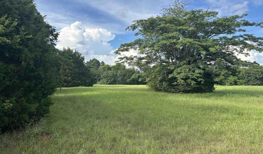 8 9 Acres Hwy 31, Athens, AL 35611 - 0 Beds, 0 Bath