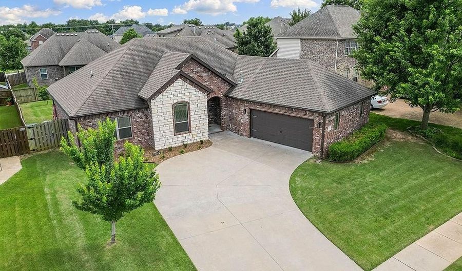 6305 Shady Side Ave, Bentonville, AR 72713 - 4 Beds, 3 Bath