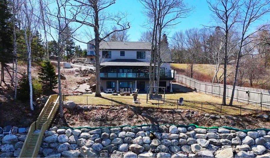 10 Bogue Chitto Ln, Bar Harbor, ME 04609 - 5 Beds, 5 Bath